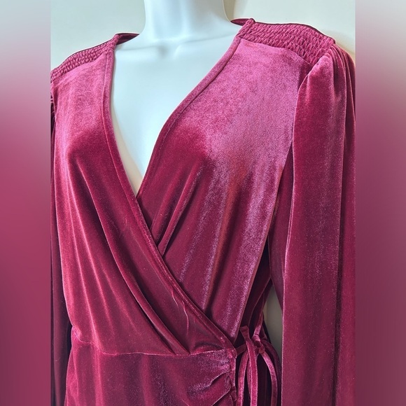 NWT Gianni Bini Leighton Velvety Wrap Dress Merlot Women’s Large - Picture 5 of 15